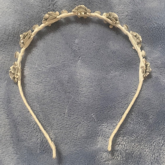 Bridal headband white flowers with crystals embellished hair accessory main image 4
